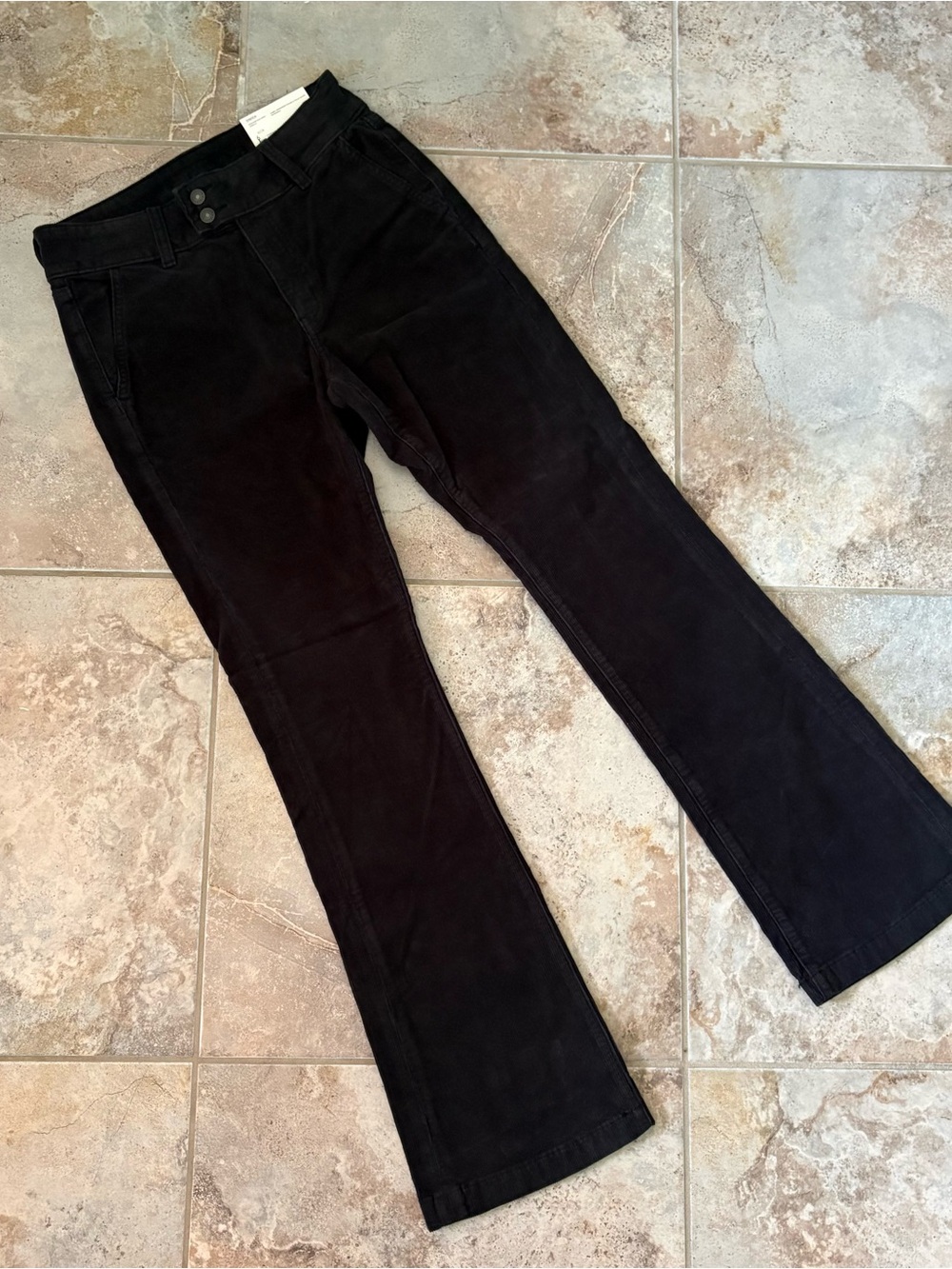 American Eagle Black Corduroy Flare Pants High Rise Size 6 Stretch Retro NWT - Picture 1 of 11